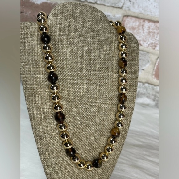 Ralph Lauren Gold-Tone & Tortoise-Look Beaded
16" Collar Necklace - Picture 4 of 5